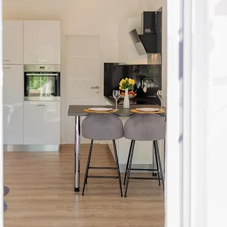 Apartment Sunny Flower *